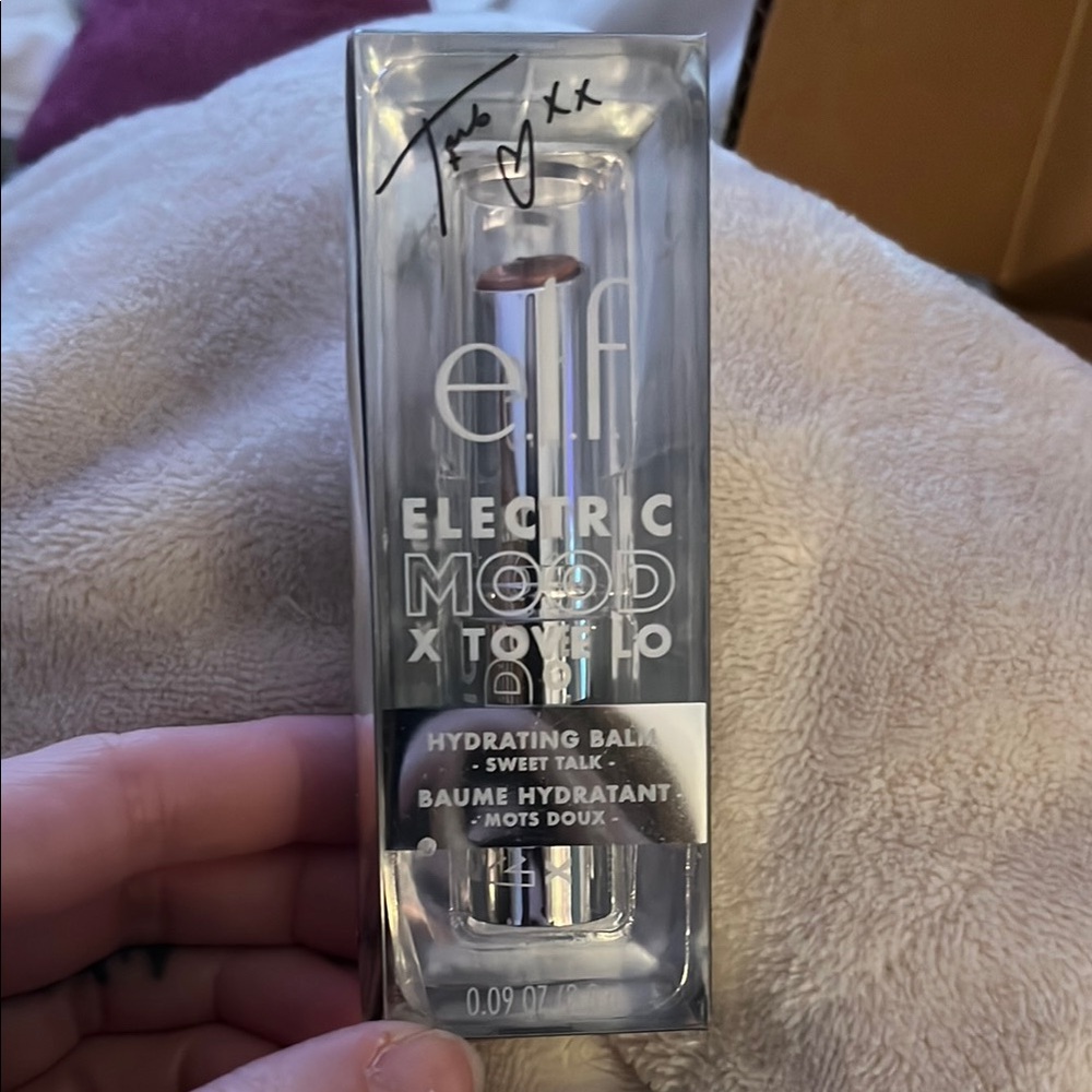 ELF Electric Mood X Tove Lo hydrating balm